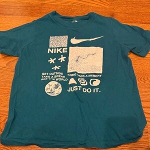 Nike Kids Teal Graphic Tee M